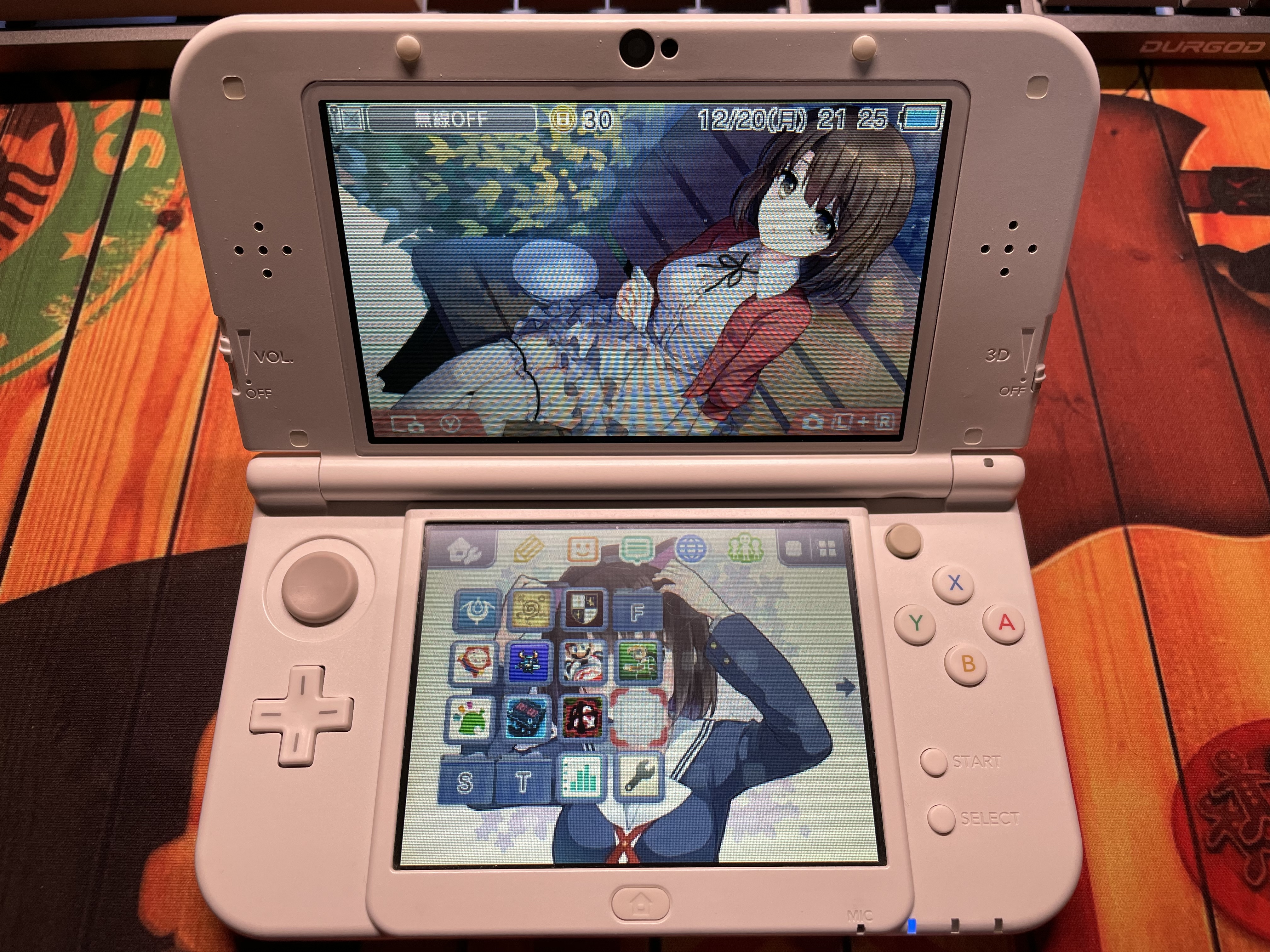 3DS_New3DSLL_3.JPG